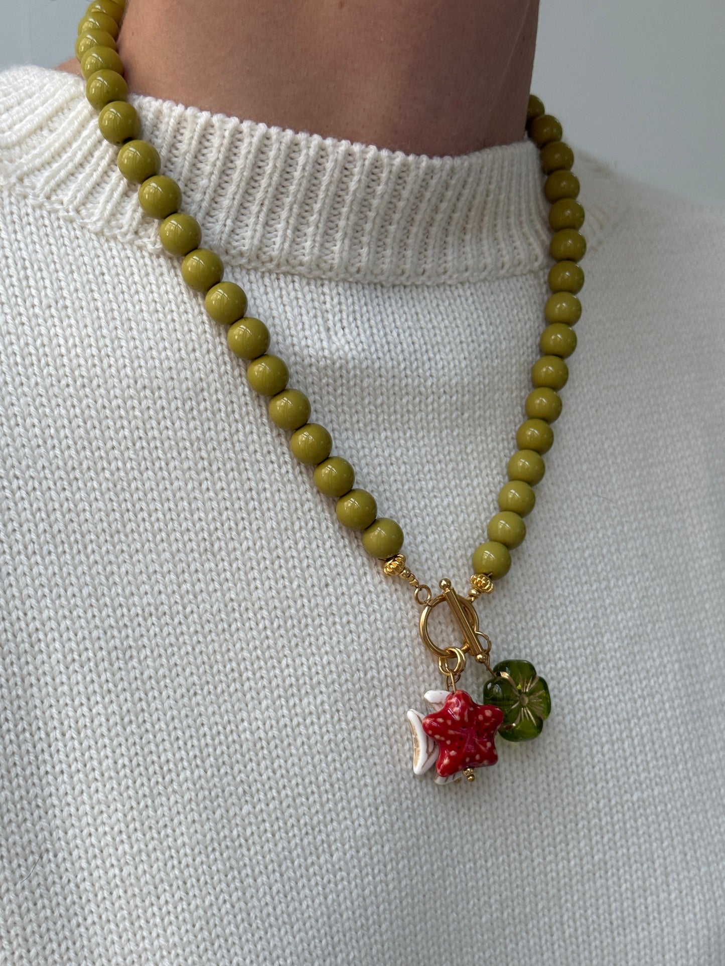 Autumn Pearl Necklace Green